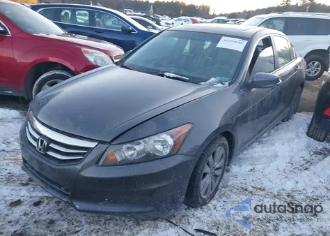 2012 Honda Accord 2.4 Ex-L z USA, uszkodzony, nr VIN 1HGCP2F82CA086316